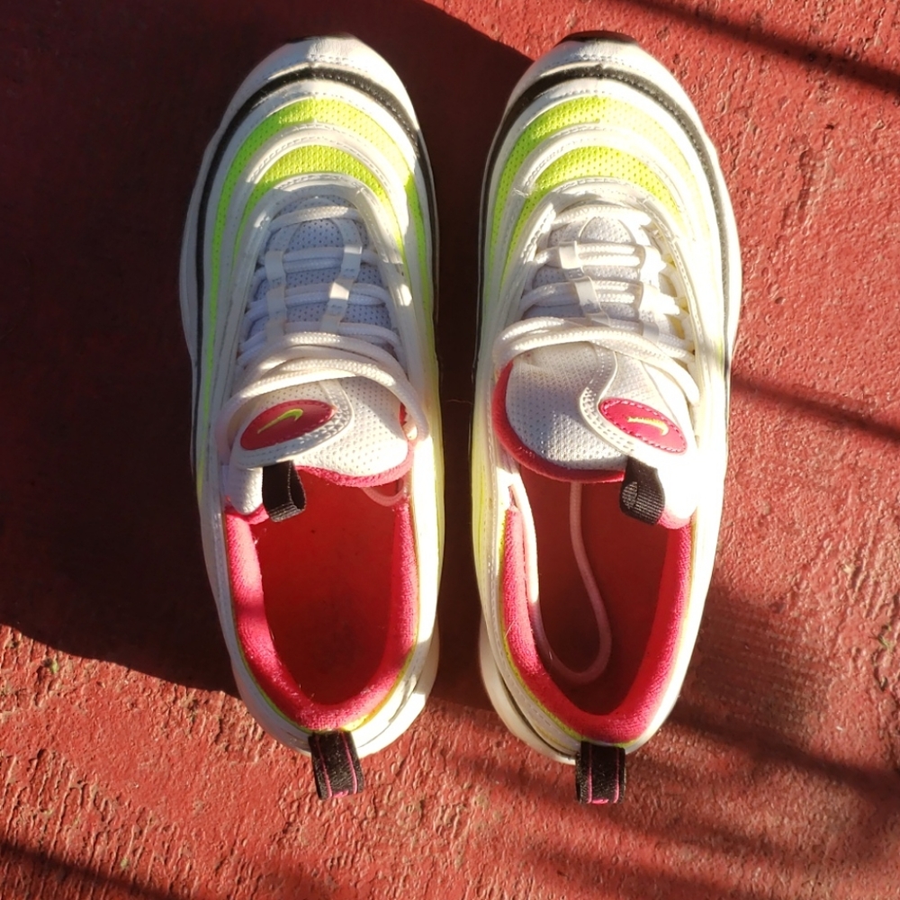 Air Max 97 - Picture 2 of 4